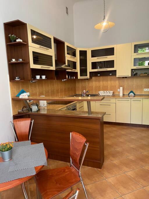 Grodzka / Apartment With Balcony Краков Экстерьер фото
